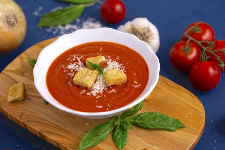 Easy Homemade Tomato Soup Recipe