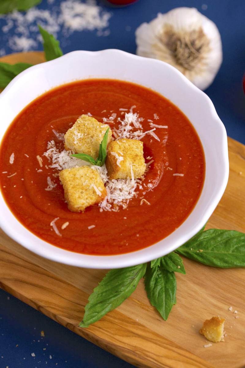 How to Make Tomato Soup from Canned Tomatoes
