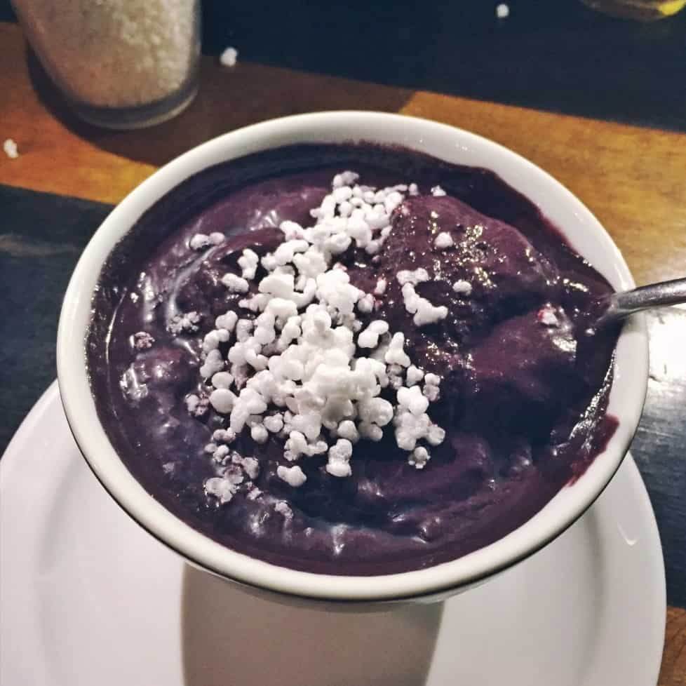 Acai Recipes, what is acai, diy acai bowl, is acai good for you, whats acai, what does acai taste like