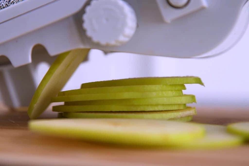 Thinly slice apples using a mandoline, or carefully using a knife.