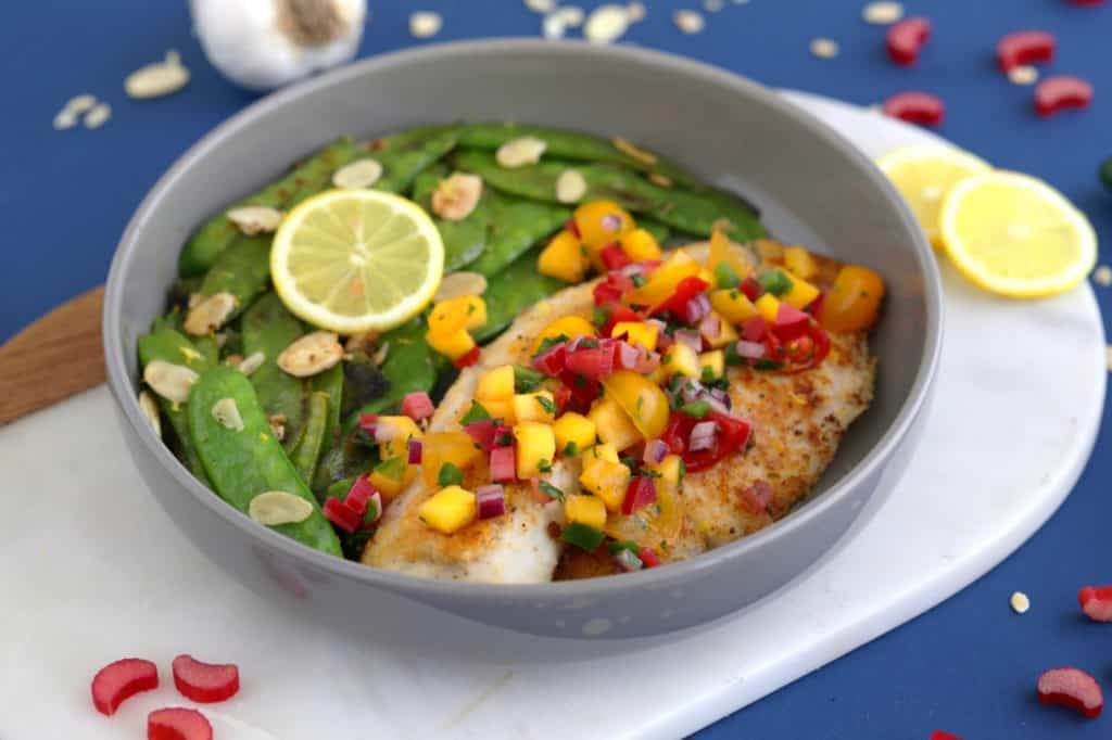 Almond crusted tilapia, pan fried tilapia without flour, one skillet meals, almond flour crusted tilapia, easy weeknight meals, pan seared parmesan crusted tilapia, tilapia dinner, healthy one pan meals, cooking tilapia, healthy tilapia recipes