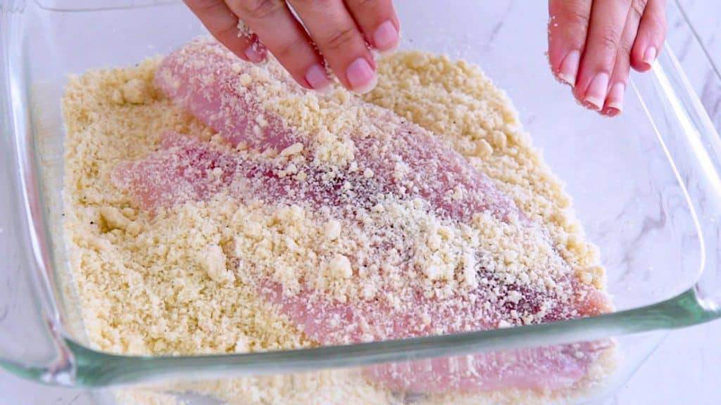 Parmesan almond crusted tilapia recipe, how to cook tilapia, pan seared tilapia recipes, easy weeknight meals, healthy tilapia recipes, how long to cook tilapia, parmesan crusted tilapia recipe
