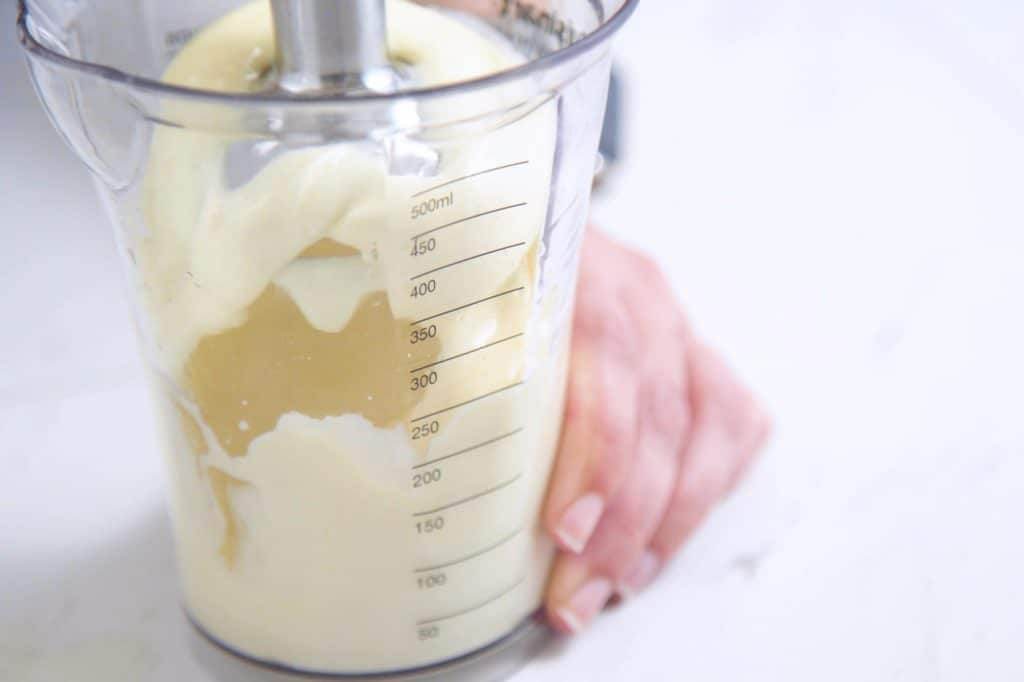 As it starts to emulsify, switch to high speed.