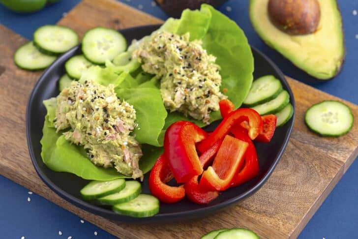 How to Make Tuna Avocado Salad