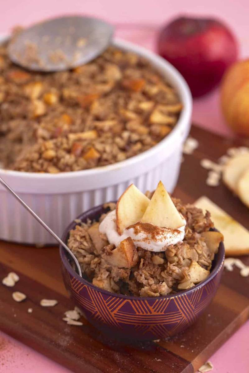 Apple Cinnamon Baked Oatmeal