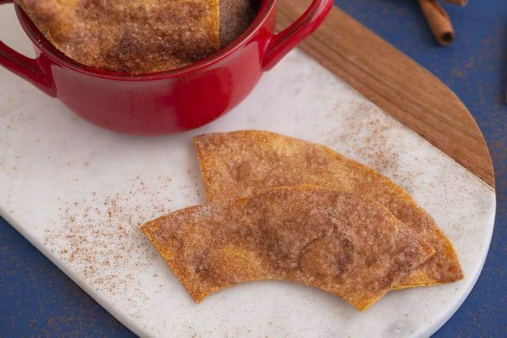 How to Make Bunuelos with Flour Tortillas