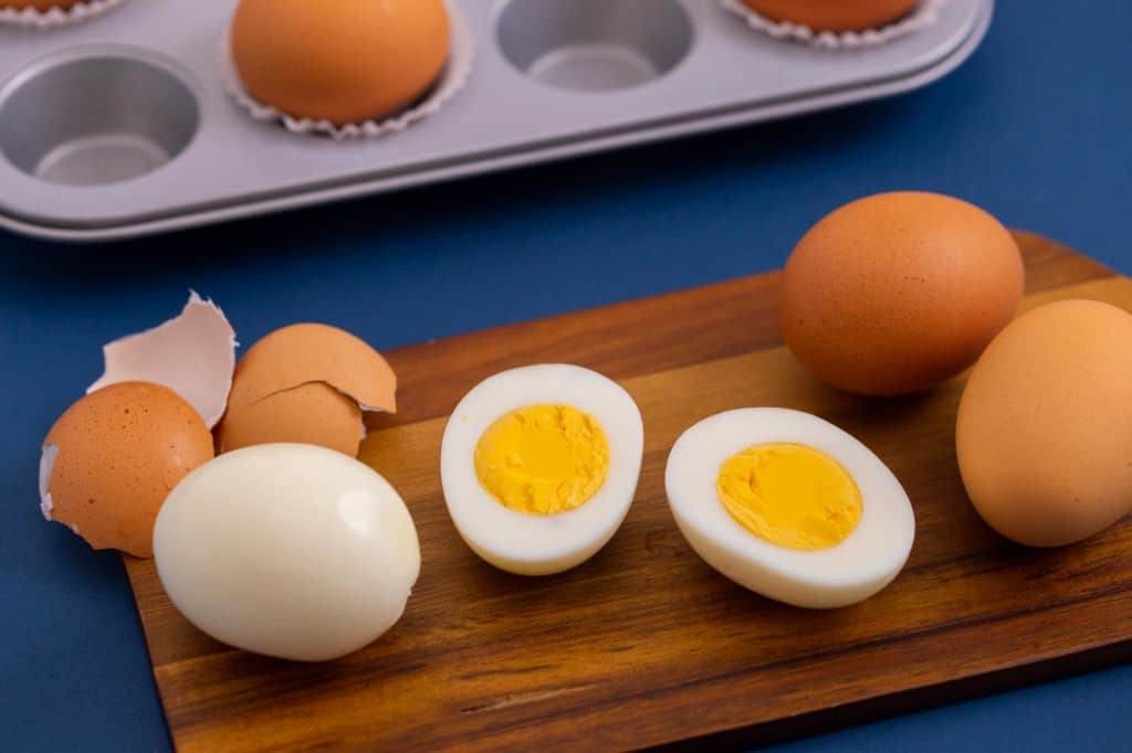 Baked boiled eggs