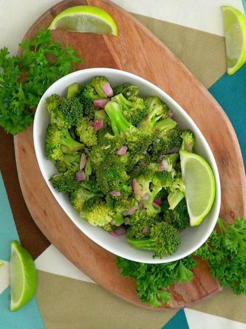 Cold Broccoli Salad Recipe, healthy broccoli salad, how to make broccoli salad, paleo broccoli salad, how to cook fresh broccoli in the microwave, microwave broccoli recipes