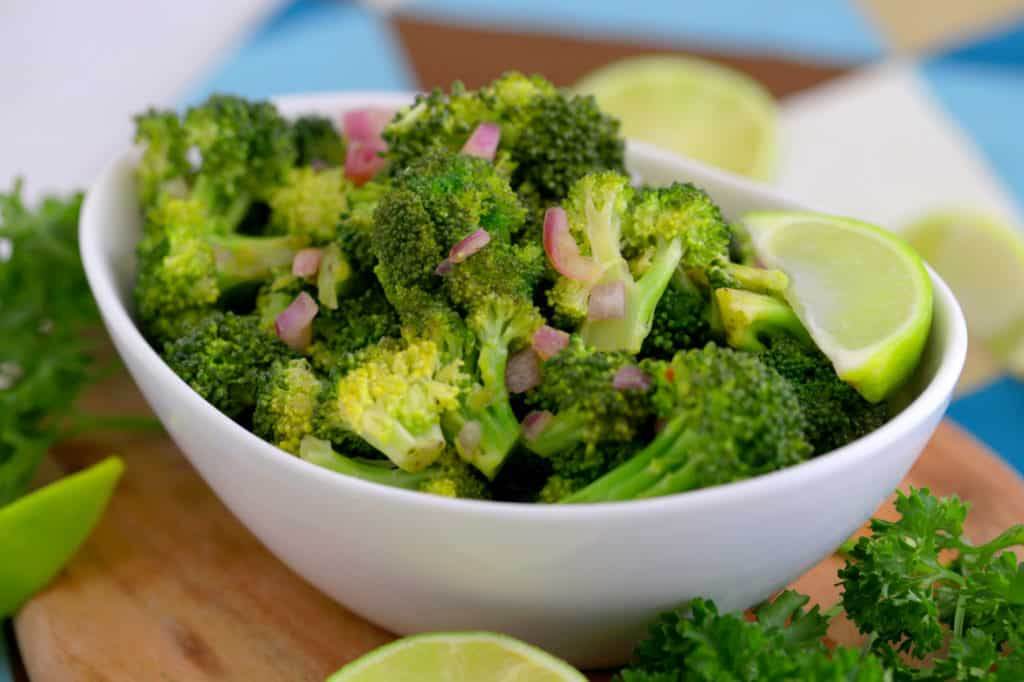 Cold Broccoli Salad Recipe, healthy broccoli salad, how to make broccoli salad, paleo broccoli salad, how to cook fresh broccoli in the microwave, microwave broccoli recipes