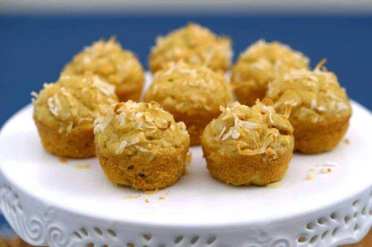 Cashew Butter Muffins, paleo muffins, nut butter muffins, 3 ingredient muffins paleo, flourless muffins, healthy gluten free muffins, grain free muffins, road trip snacks, paleo snacks, healthy snack ideas, cashew muffins, how to make healthy muffins without flour