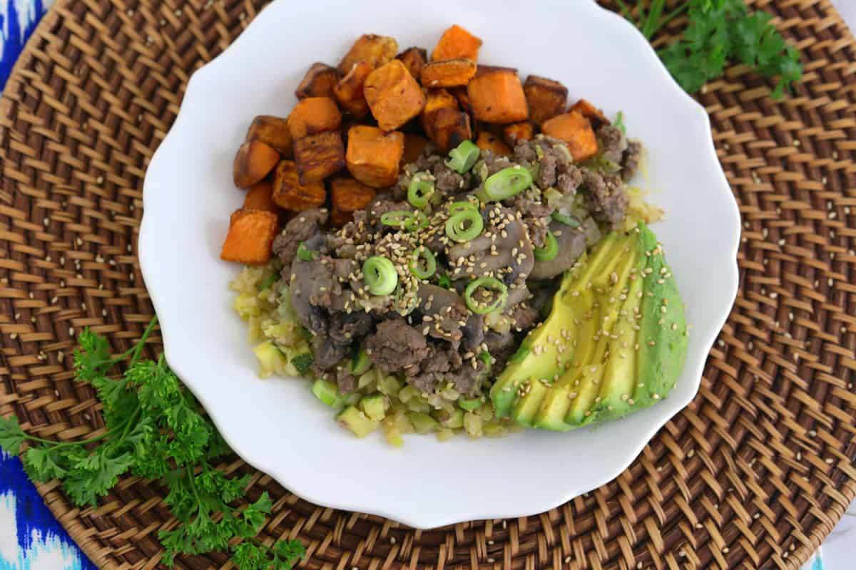 Whole30 Sesame Cauliflower Rice Stir Fry Bowl