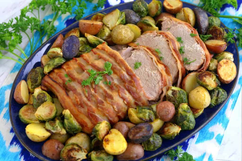 Crock Pot Pork Loin, slow cooker pork loin, crock pot pork roast, slow cooker pork roast, pork loin crock pot recipes, how to cook pork loin in crock pot, boneless pork loin slow cooker recipes
