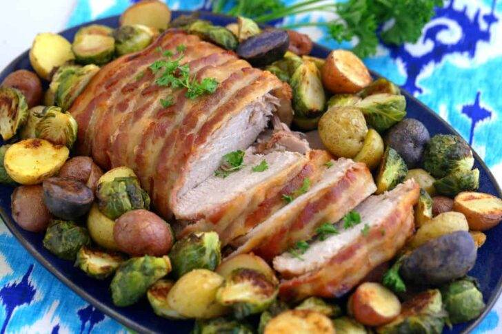Crock Pot Pork Loin, slow cooker pork loin, crock pot pork roast, slow cooker pork roast, pork loin crock pot recipes, how to cook pork loin in crock pot, boneless pork loin slow cooker recipes