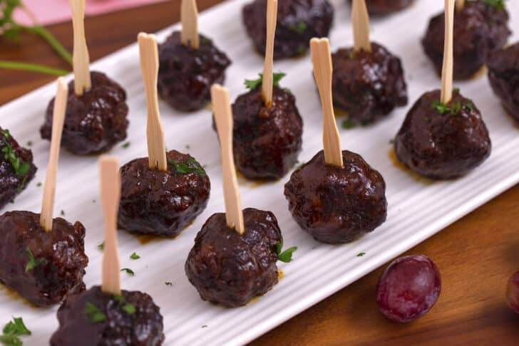 Slow Cooker BBQ Meatballs with Grape Jelly