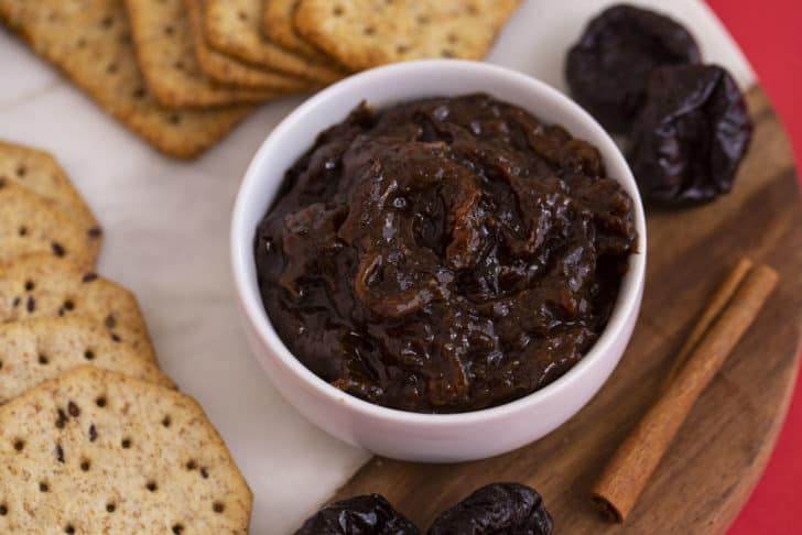 How to make jam from dried prunes & water