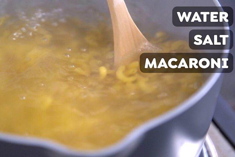 Cook macaroni noodles according to package directions.