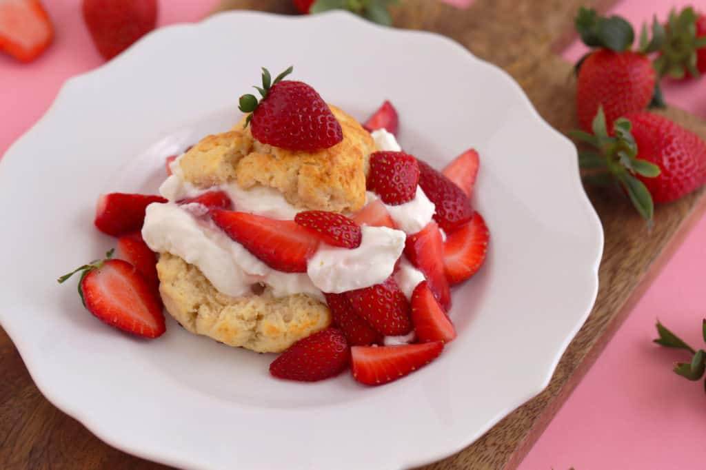 Easy Strawberry Shortcake Recipe