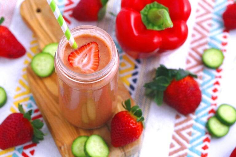 Bell Pepper Strawberry Vegetable Smoothie