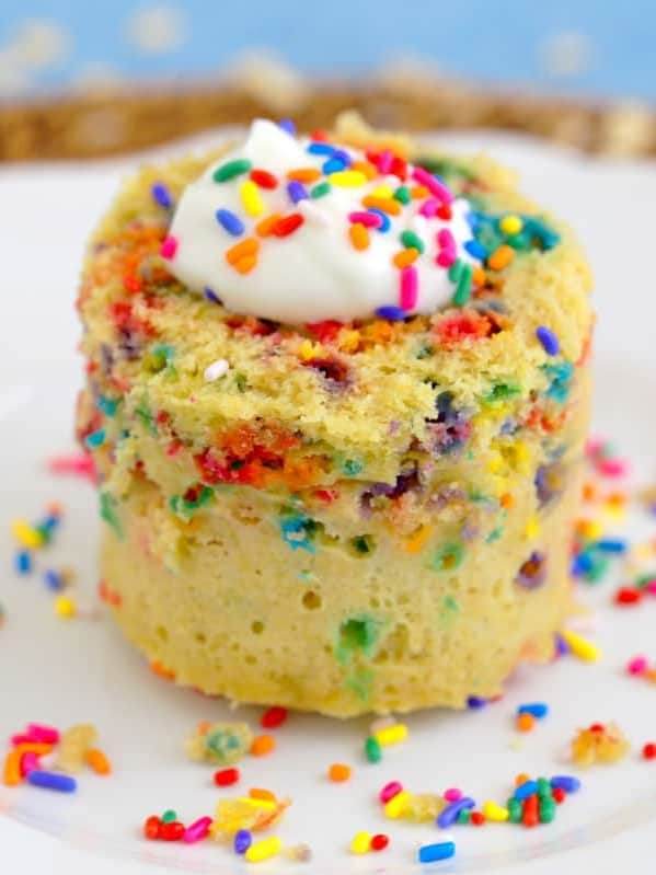 Healthy Funfetti Mug Cake Recipe