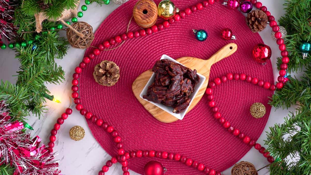 Cinnamon Glazed Pecans, vegan candied pecans, candied pecans stovetop, how to make glazed pecans