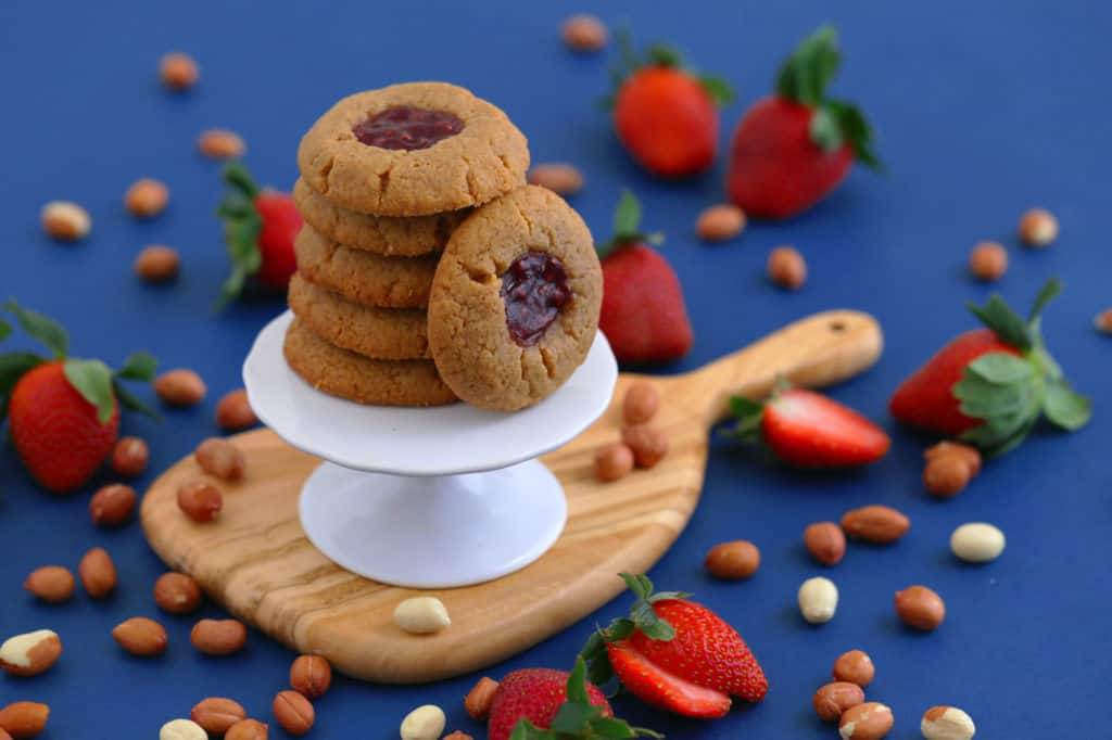 5 Ingredient Peanut Butter Cookies