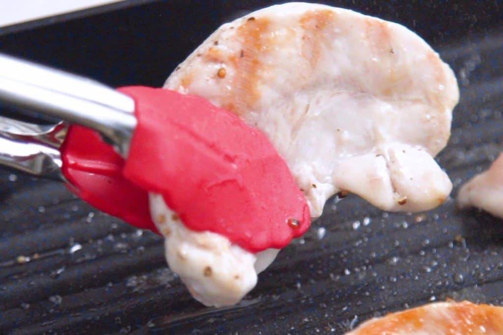 how long to grill chicken tenders