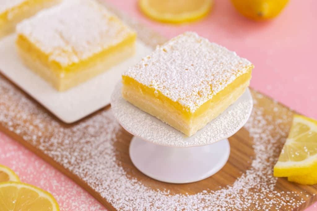Easy Lemon Bars Recipe