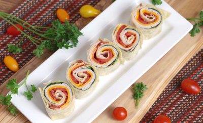 Healthy Pinwheels, Turkey Pinwheels, asy healthy lunches, cheap easy meals, cheap lunch ideas, light lunch ideas, healthy packed lunches