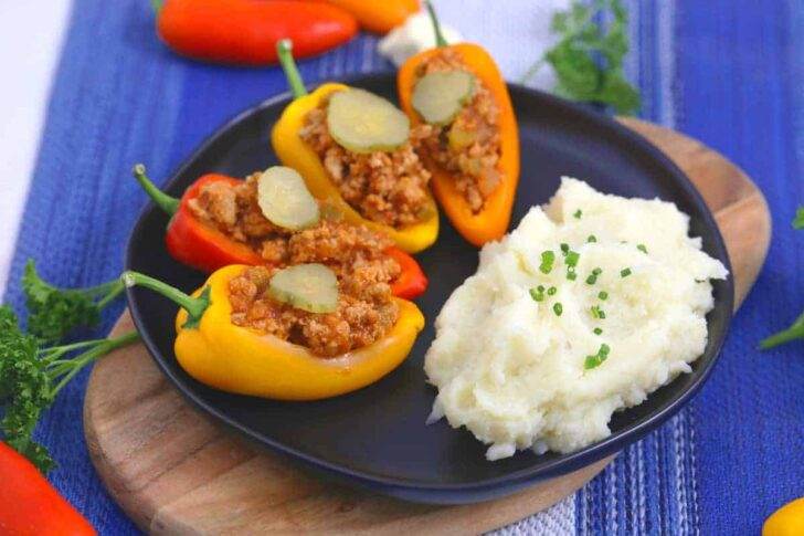 Healthy Sloppy Joes, sloppy joe recipe, how to make sloppy joes, ground turkey sloppy joes, sloppy joe sliders, easy healthy dinner recipes, dinner ideas for two, cheap meal prep, quick, healthy meals