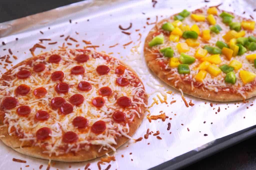 Can you cook pizza lunchables in the oven