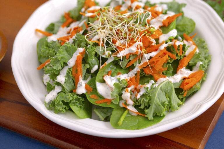 Homemade Ranch Salad Dressing