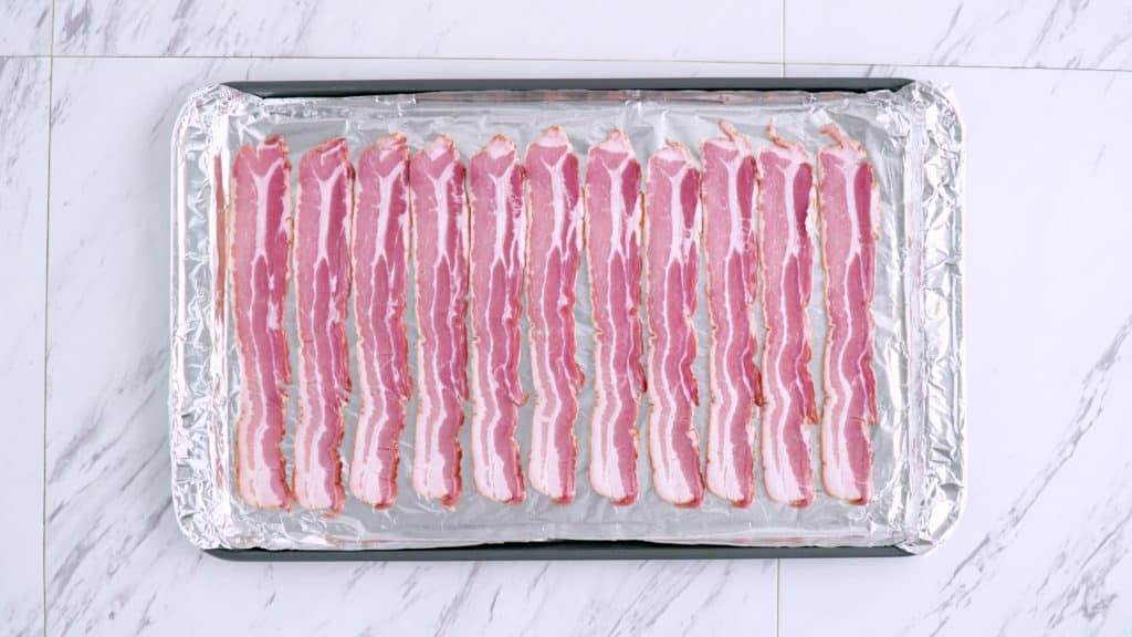 Cooking bacon in the oven, how to bake bacon, making bacon in the oven, can you freeze cooked bacon, low carb breakfast recipes, keto diet recipes