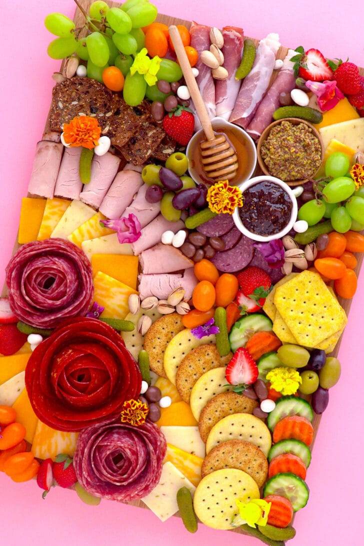 How to Make a Charcuterie Board