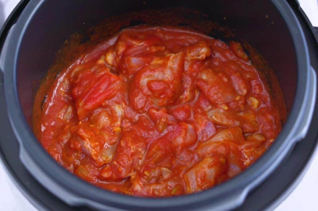 Instant pot chicken thighs, easy healthy butter chicken recipe, butter chicken instant pot, Indian recipes instant pot, instant pot meals