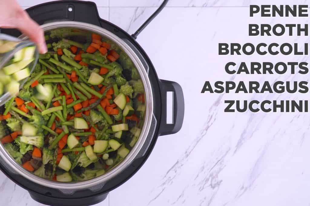 Instant Pot Pasta Primavera, pasta primavera recipe, instant pot pasta, pasta instant pot recipes, pressure cooker recipes, pressure cooker meals, healthy instant pot recipes, instant pot penne pasta