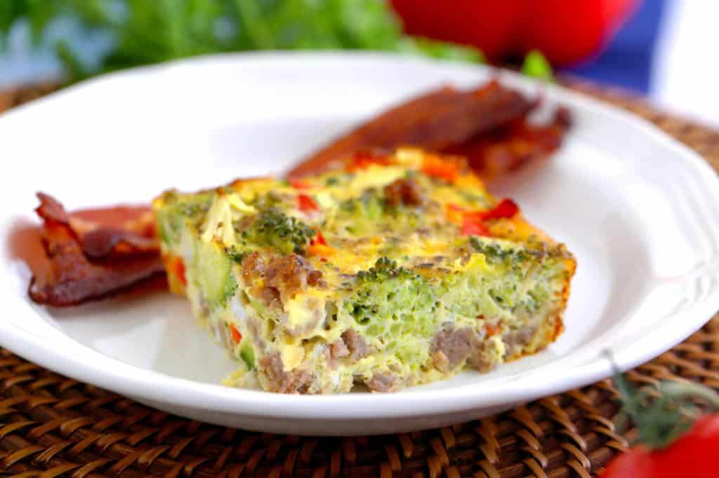 Keto breakfast casserole, sausage egg casserole, make ahead breakfast casserole, sausage egg bake, easy breakfast casserole, keto breakfast recipes, ketogenic breakfast, ketogenic recipes, easy keto recipes, low carb breakfast meal prep