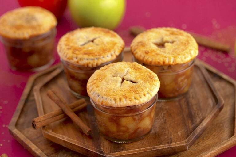 Apple Pie in a Mason Jar