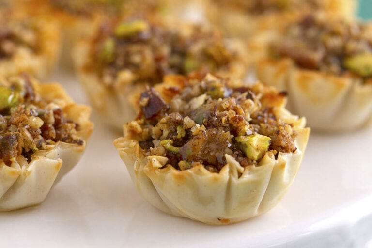 Mini Baklava in Phyllo Cups