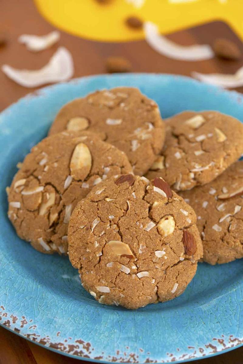 Almond Coconut Paleo Breakfast Cookies