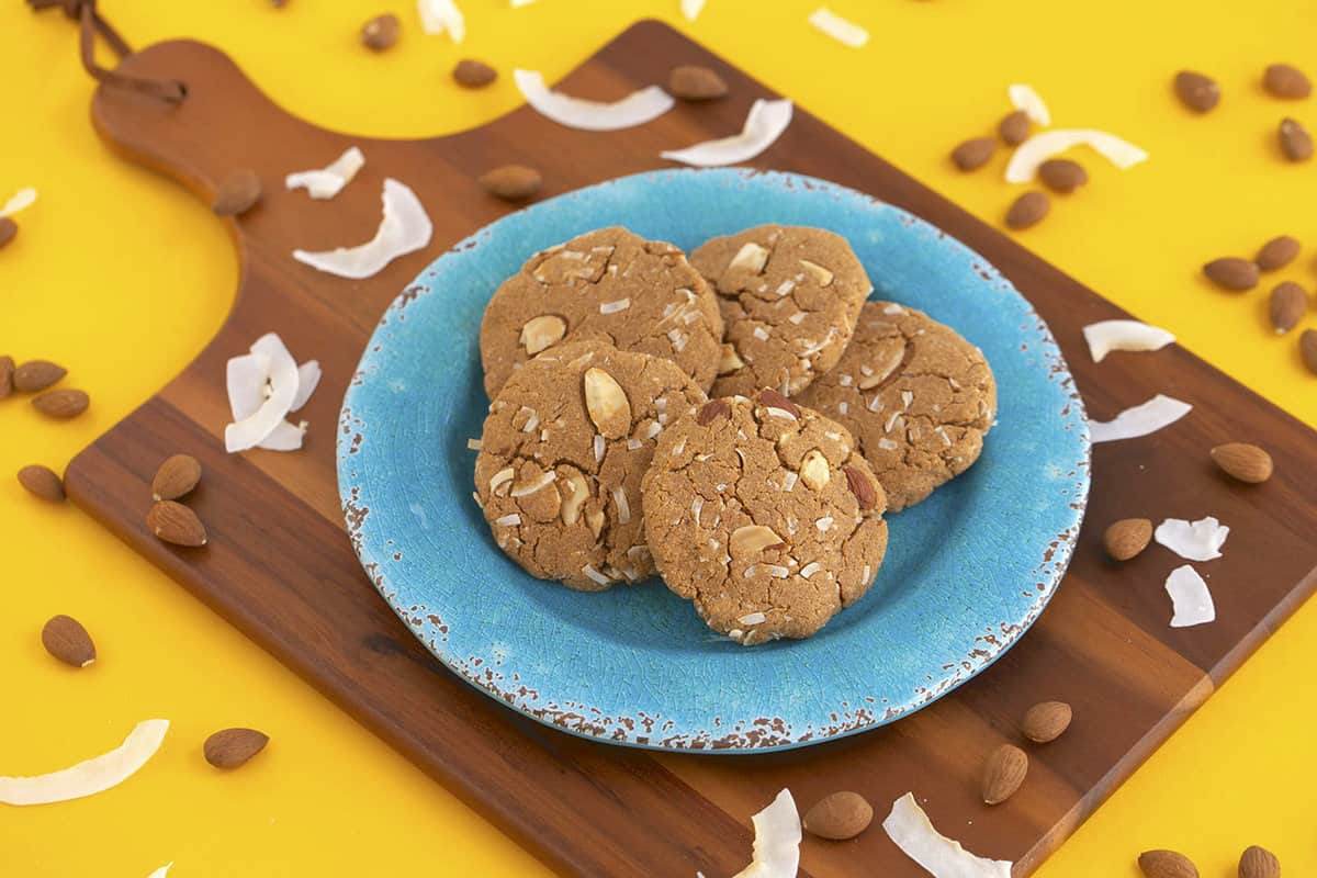 Vegan Breakfast Cookies with Coconut Flour