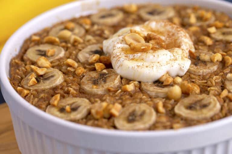 Peanut Butter Banana Oatmeal Bake