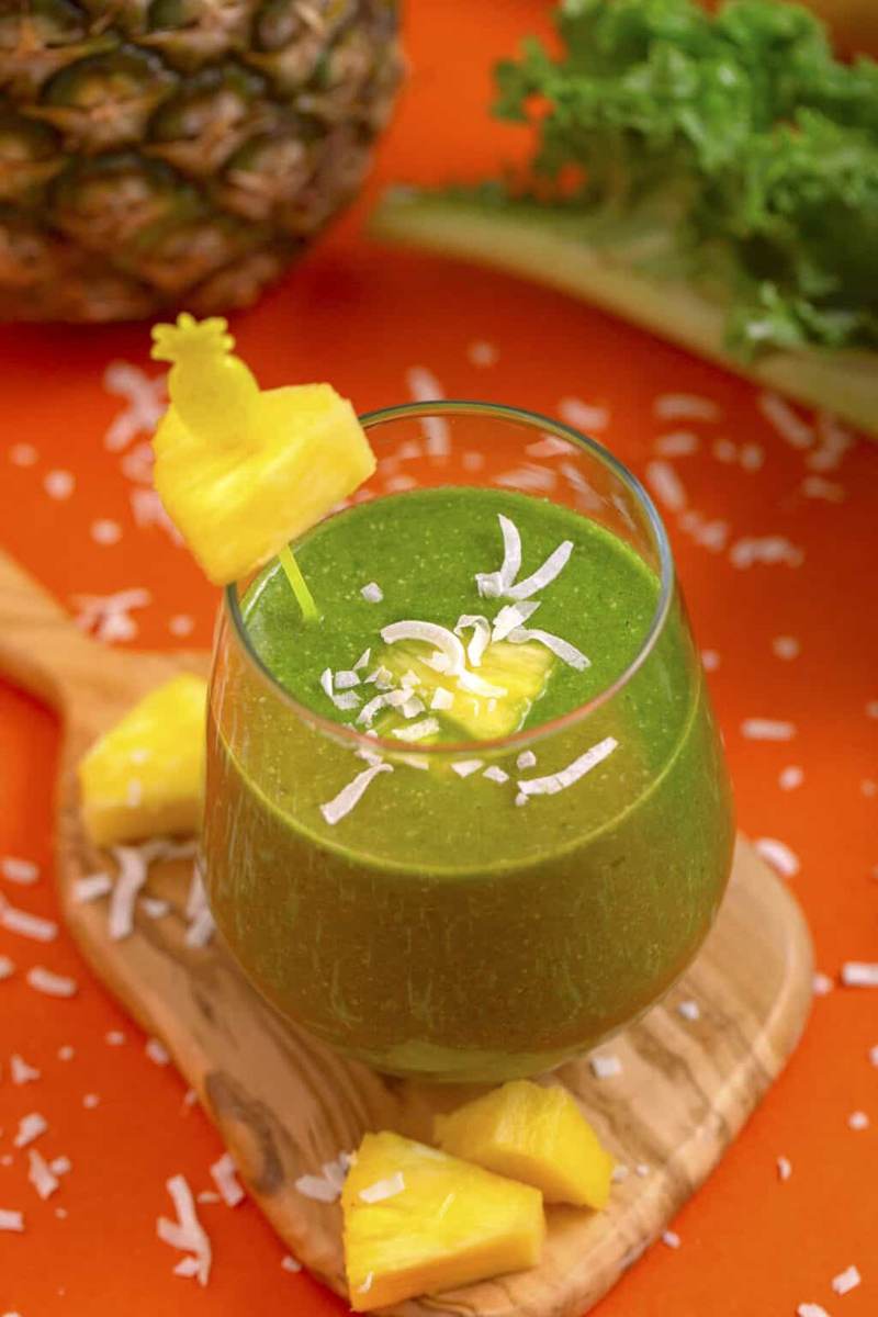 Pineapple Kale Smoothie Recipe