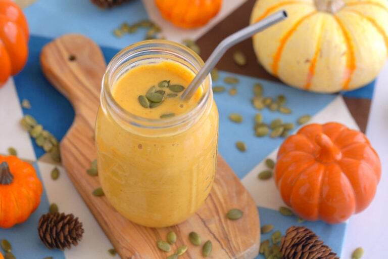Healthy Pumpkin Pie Smoothie
