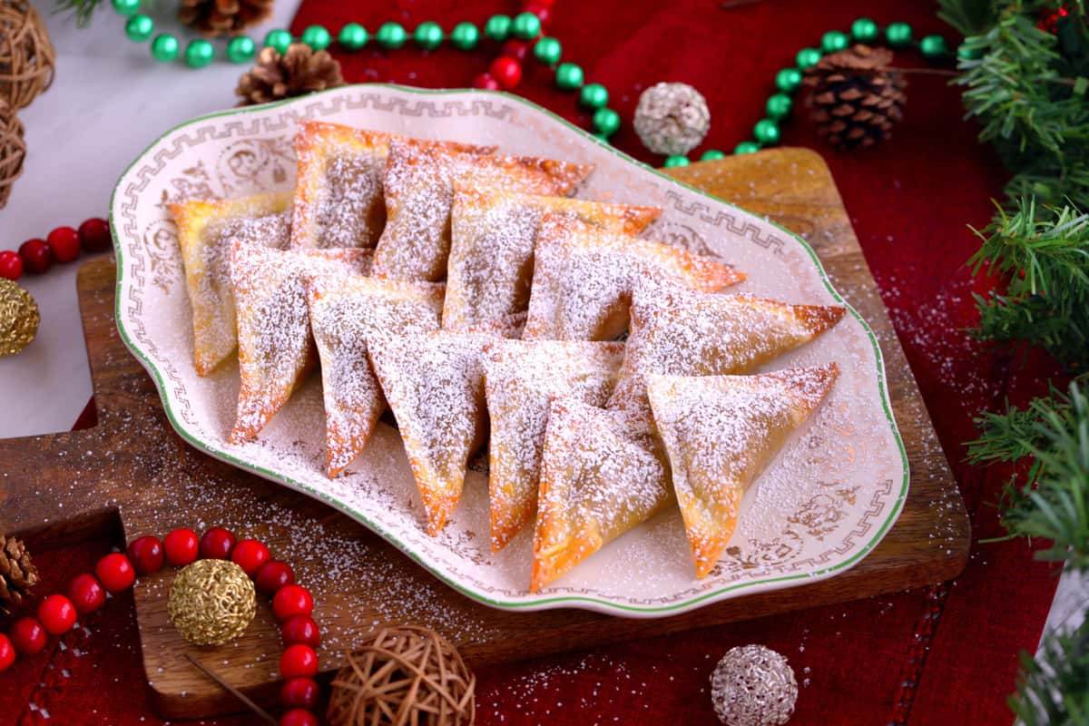 Baked Pumpkin Pie Wontons, easy holiday treats, baked dessert wontons, pumpkin pie wontons cream cheese