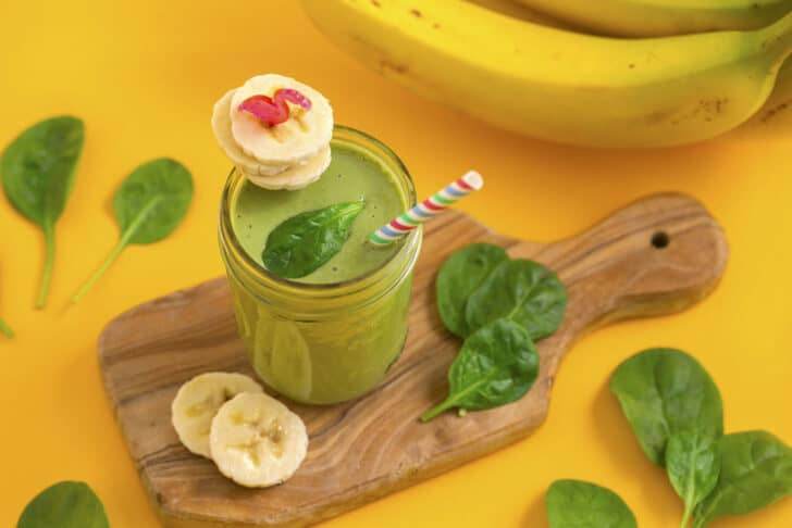 Spinach and banana smoothie