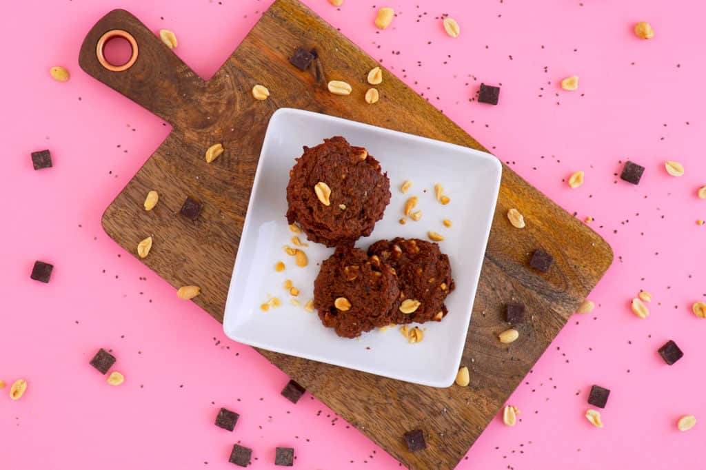 Quick summer meals, gluten free vegan breakfast cookies, chia seed breakfast cookies, The Domestic Geek Meals Made Easy Cookbook, healthy breakfast cookies, banana chocolate chia breakfast cookies, The Domestic Geek recipes, healthy summer recipes, breakfast meal prep