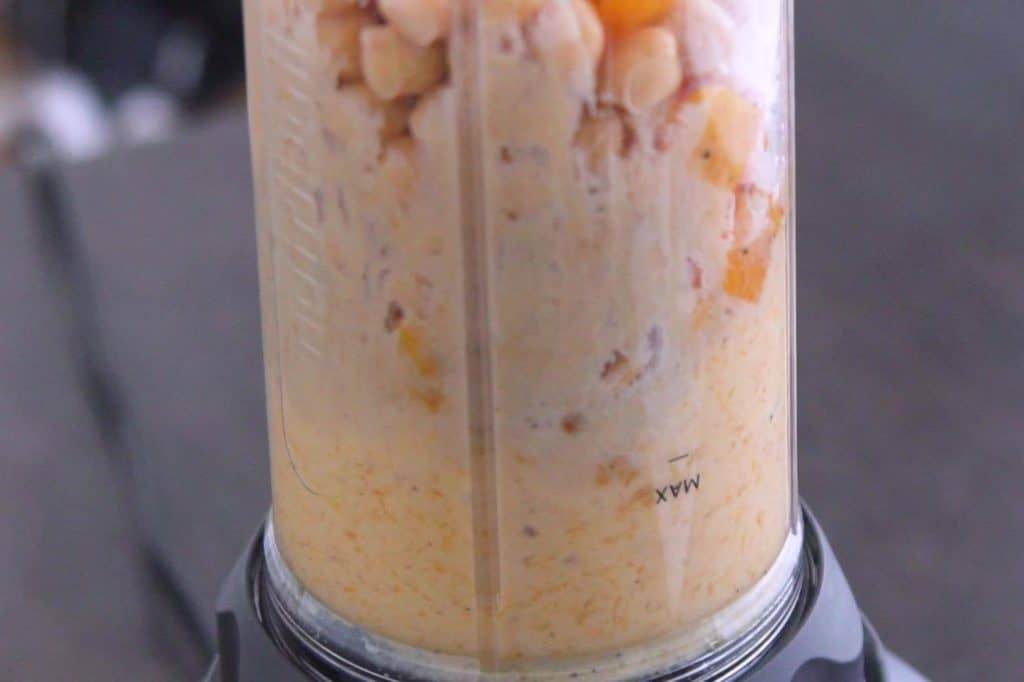 How to Make Hummus in a Blender