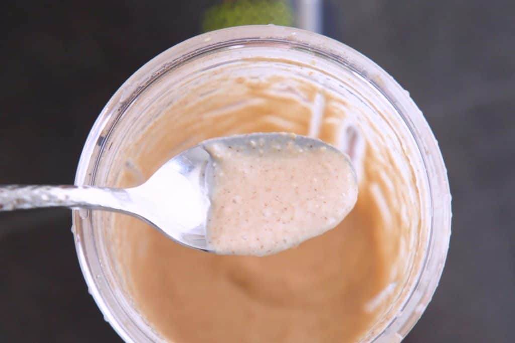 How to Make a Smoothie Bowl Thick