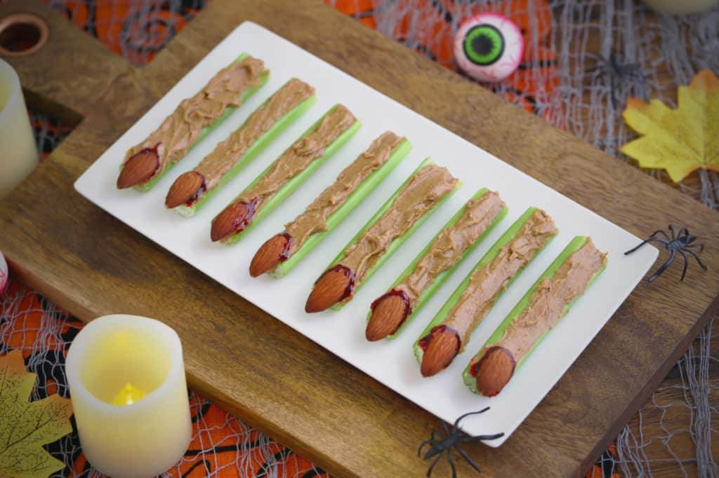 witch fingers halloween treats, spooky witches fingers, witch finger halloween food, witches fingers vegetable, healthy halloween snacks, kids halloween snacks